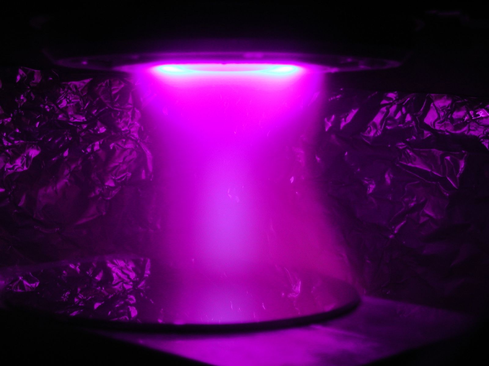 ONYX-4 HIPIMS Sputtering ONYX-4 HiPIMS Plasma Discharge